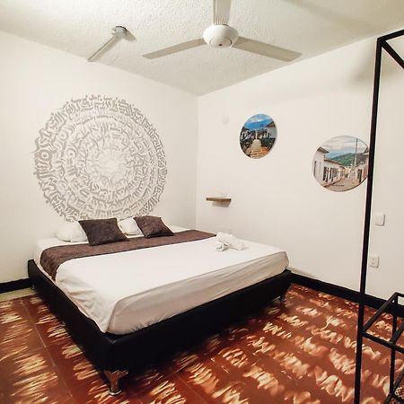 Zamia Hostel بوكارامانغا المظهر الخارجي الصورة