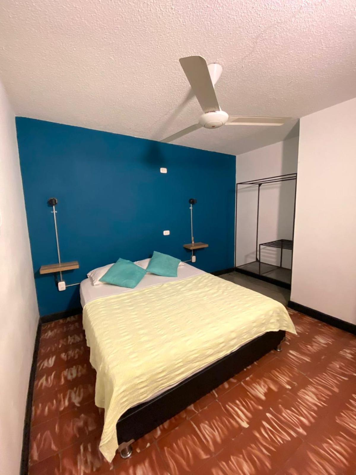 Zamia Hostel بوكارامانغا المظهر الخارجي الصورة