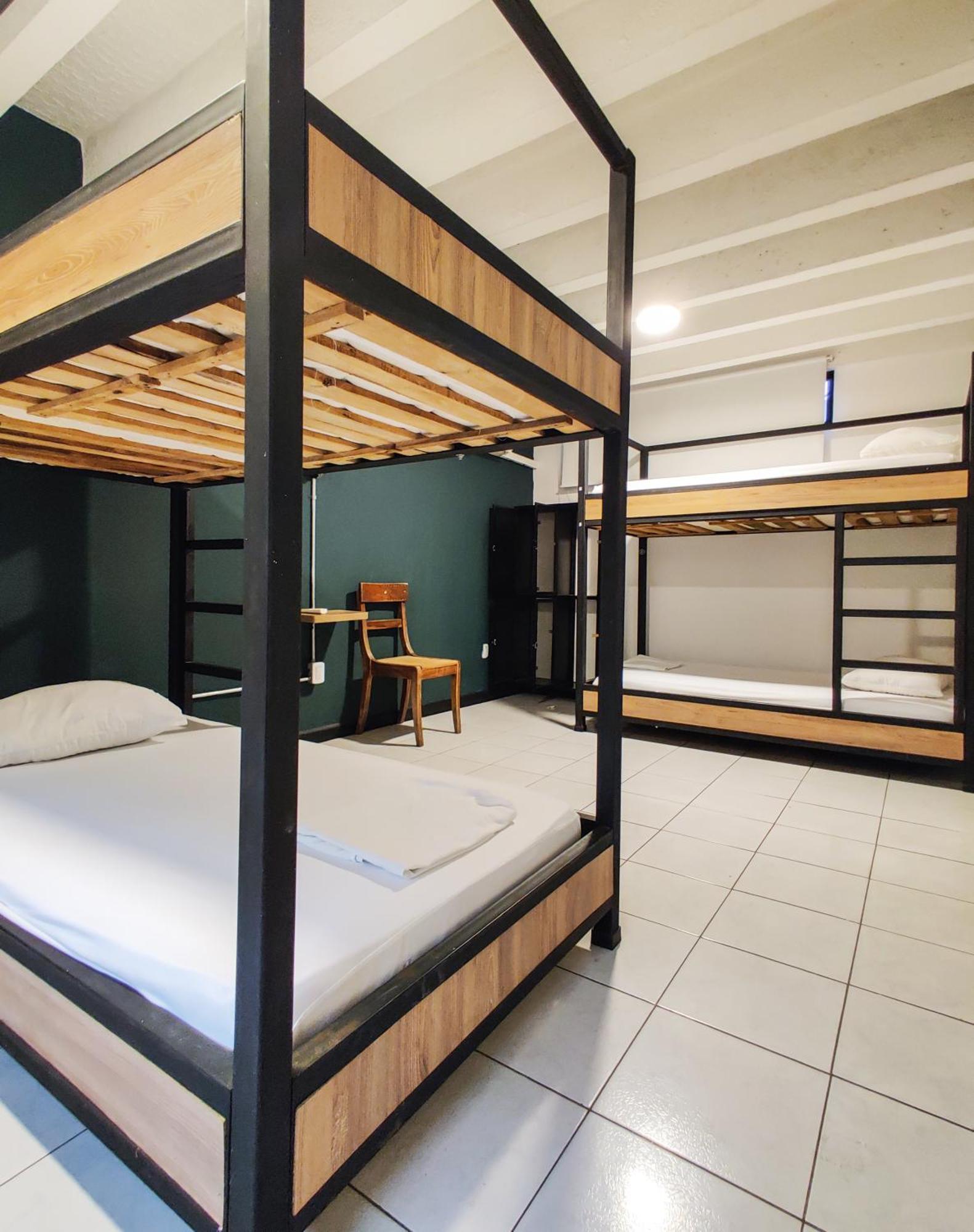 Zamia Hostel بوكارامانغا المظهر الخارجي الصورة