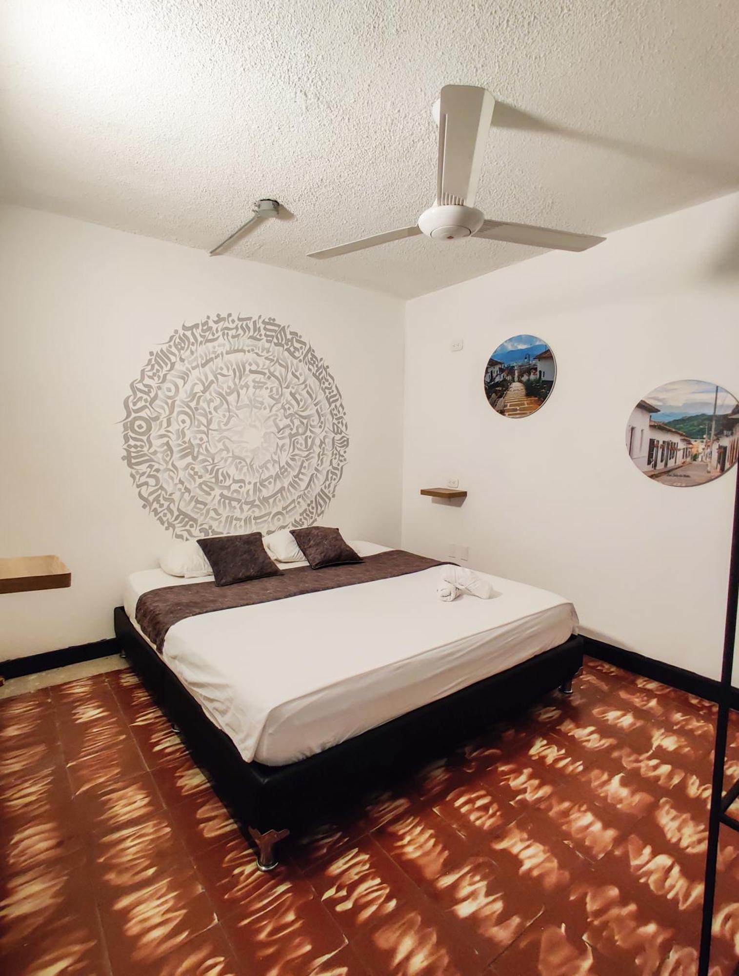 Zamia Hostel بوكارامانغا المظهر الخارجي الصورة
